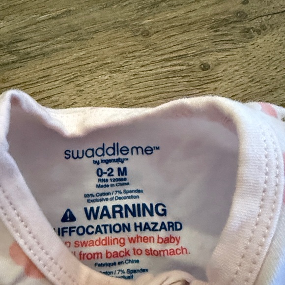 SwaddleMe - Picture 3 of 3